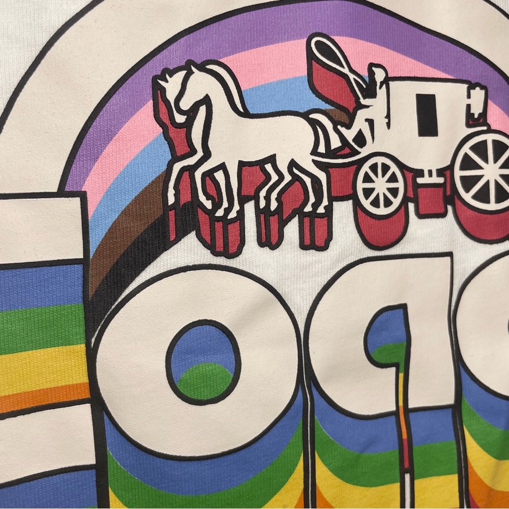 NWT Coach rainbow carriage and horse graphic tee - Picture 3 of 5